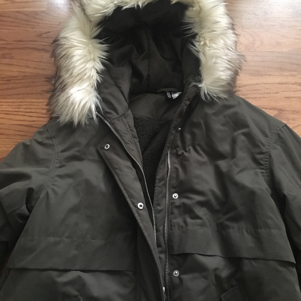SOLD!!! H&M military green insulate parka - Picture 5 of 8